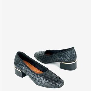 Kenneth Cole Birdie Black Woven Leather Ballet Flats Slip-On Sz 6.5 Brand NEW